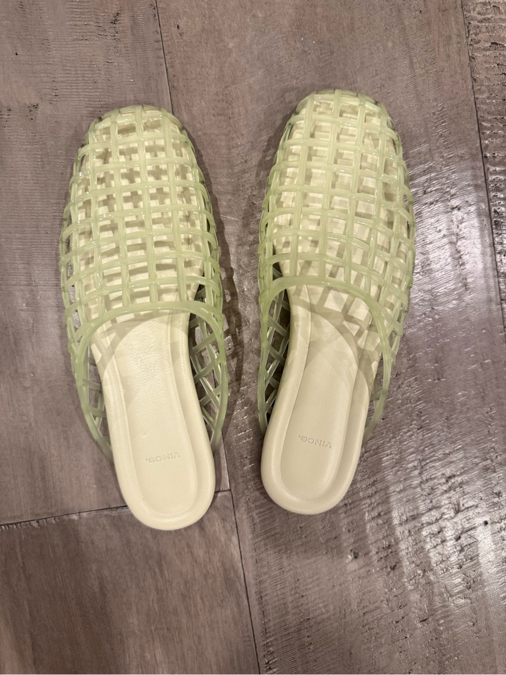VINCE - Barcelona Jelly Sandal Jade